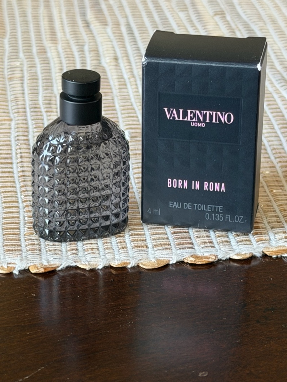 Valentino Uomo Born In Roma